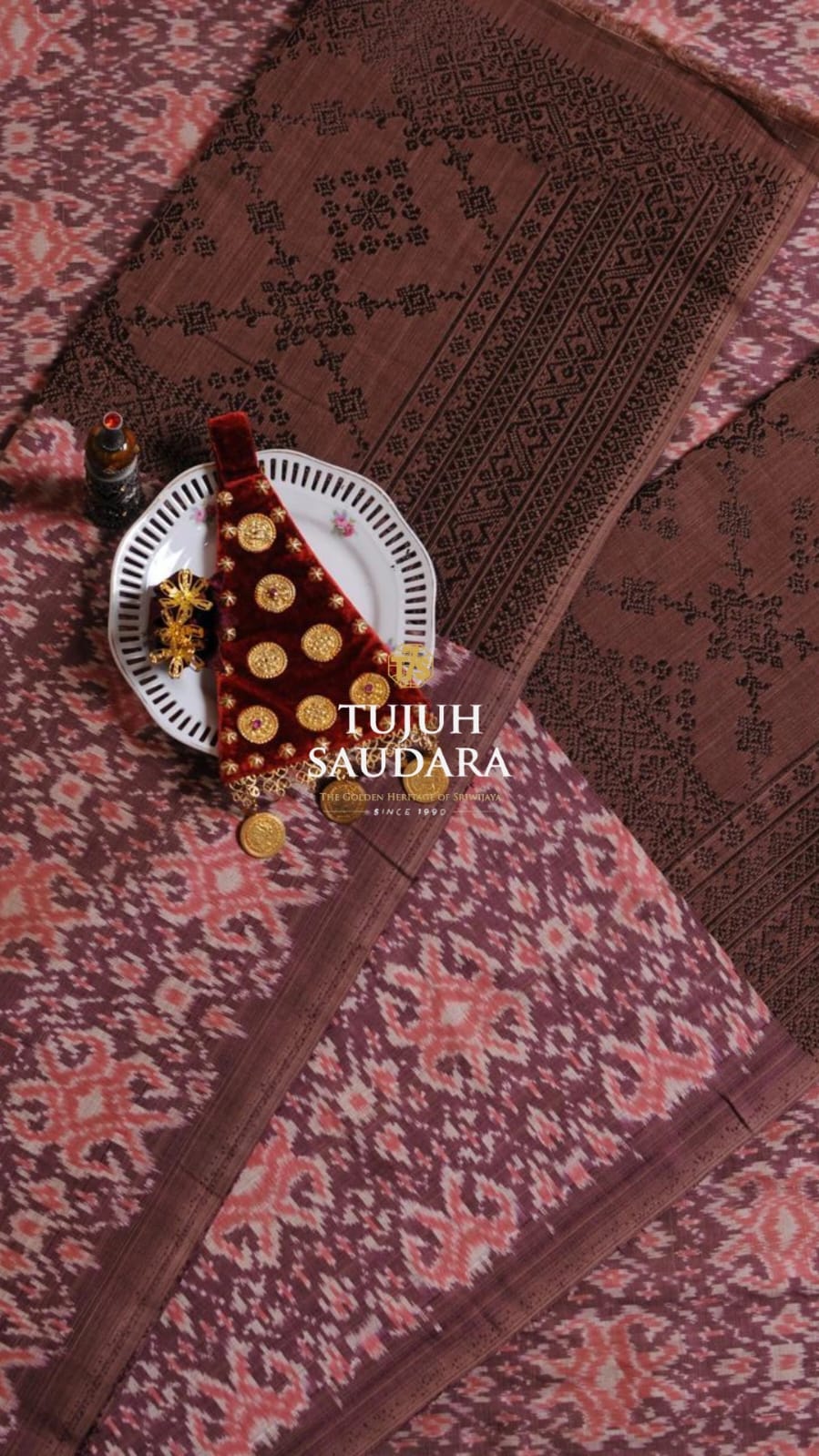 Songket limar motif ubur ubur