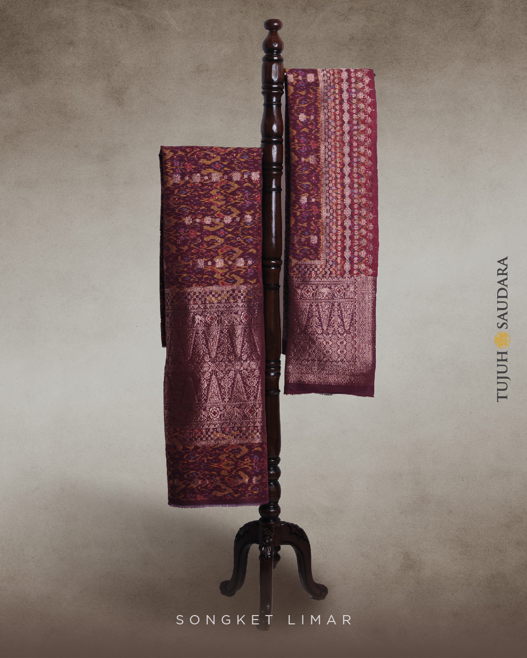 Songket Limar Tapuk Manggis