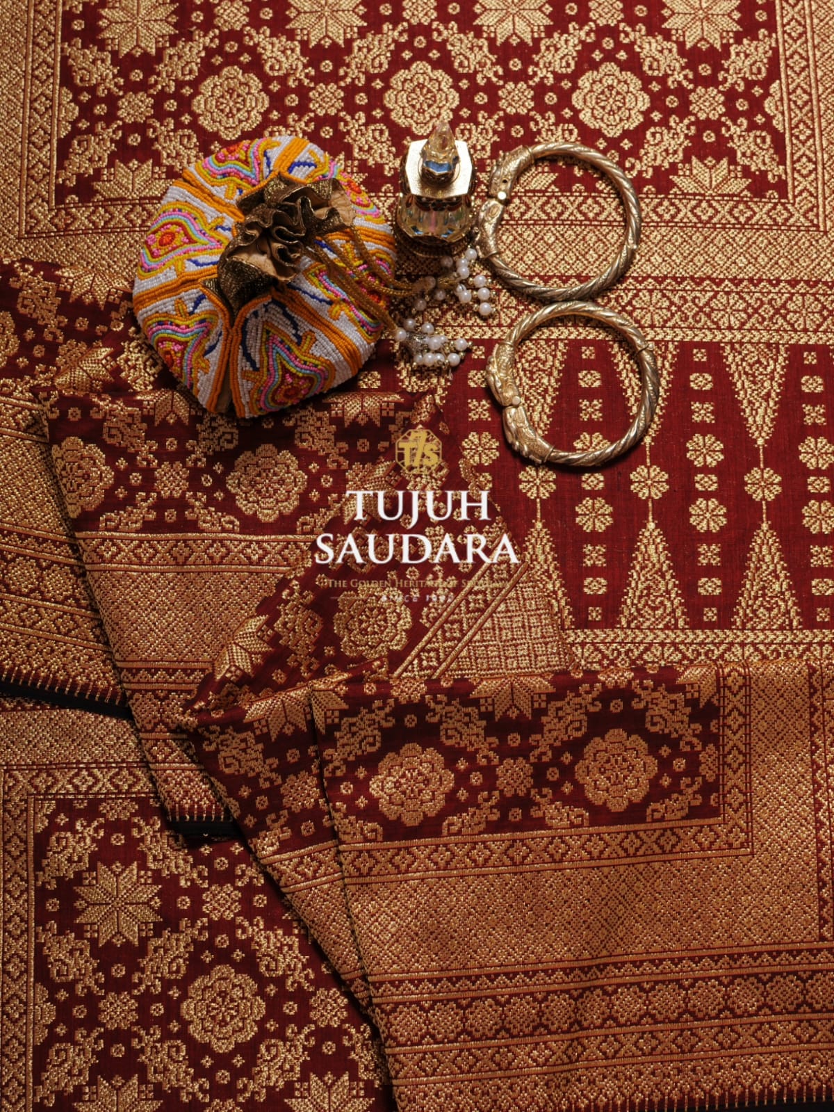 Songket lepus motif sakura bintang berante